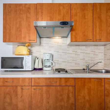 Apartment Lara Drenje
