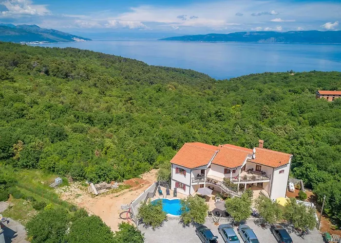 Lara * Drenje (Istria)